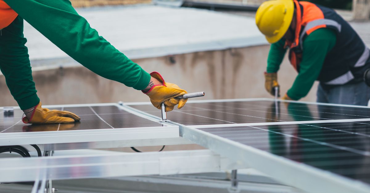 Factors Affecting Solar Panel Warranty Validity